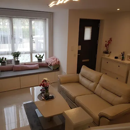 Privatunterkunft Barnoaks With Ensuite Bathroom - *