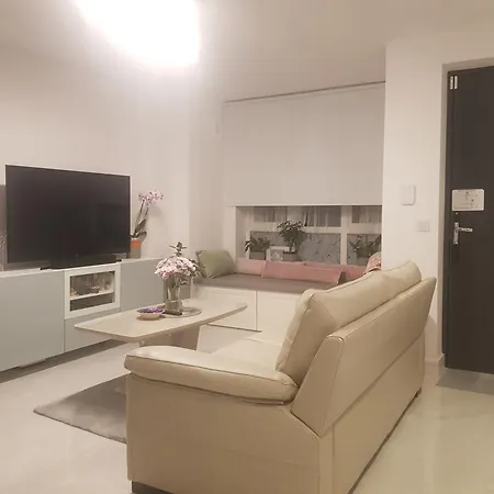 Barnoaks With Ensuite Bathroom - * Dublin