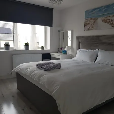 Δωμάτια σε οικογενειακή κατοικία Private Ensuite Bathroom At Barnoaks House *