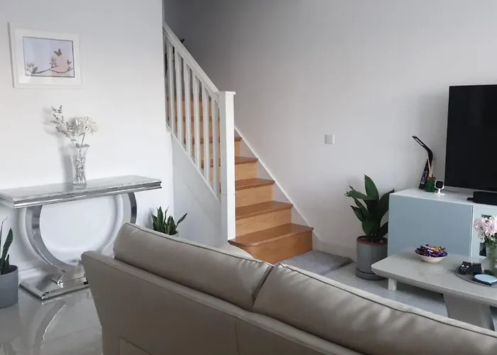 Проживание в семье Private Ensuite Bathroom At Barnoaks House Дублин