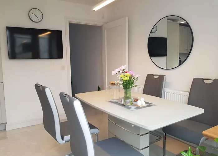 Private Ensuite Bathroom At Barnoaks House Дублин