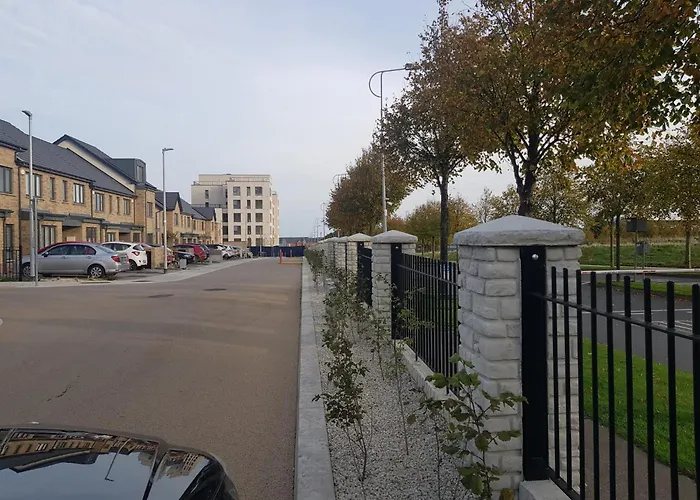 Проживание в семье Private Ensuite Bathroom At Barnoaks House