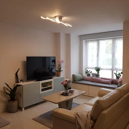 Barnoaks House - Private Ensuite Bathroom * Dublin
